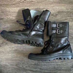 Palladium boots
